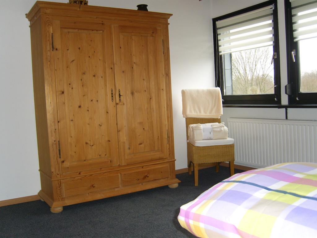 Ferienwohnung Лайхлинген Стая снимка