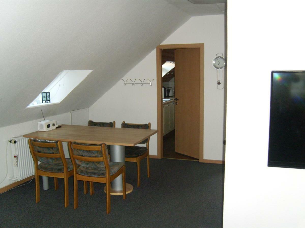 Ferienwohnung Лайхлинген Екстериор снимка